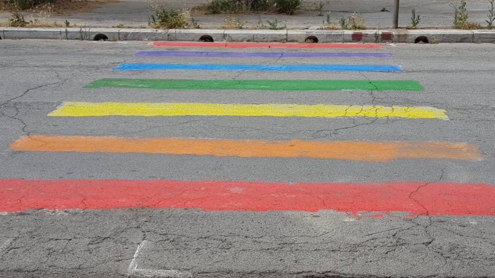 Quindici Molfetta A Molfetta Le Strisce Pedonali Dipinte Con I Colori 